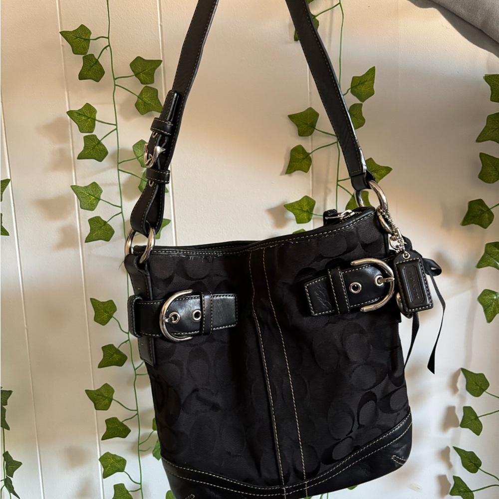 black coach bag